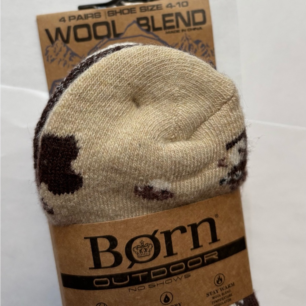 Born Outdoor Wool Blend Socks